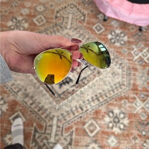 Aviator Sunglasses with Orange Mirrored Lenses